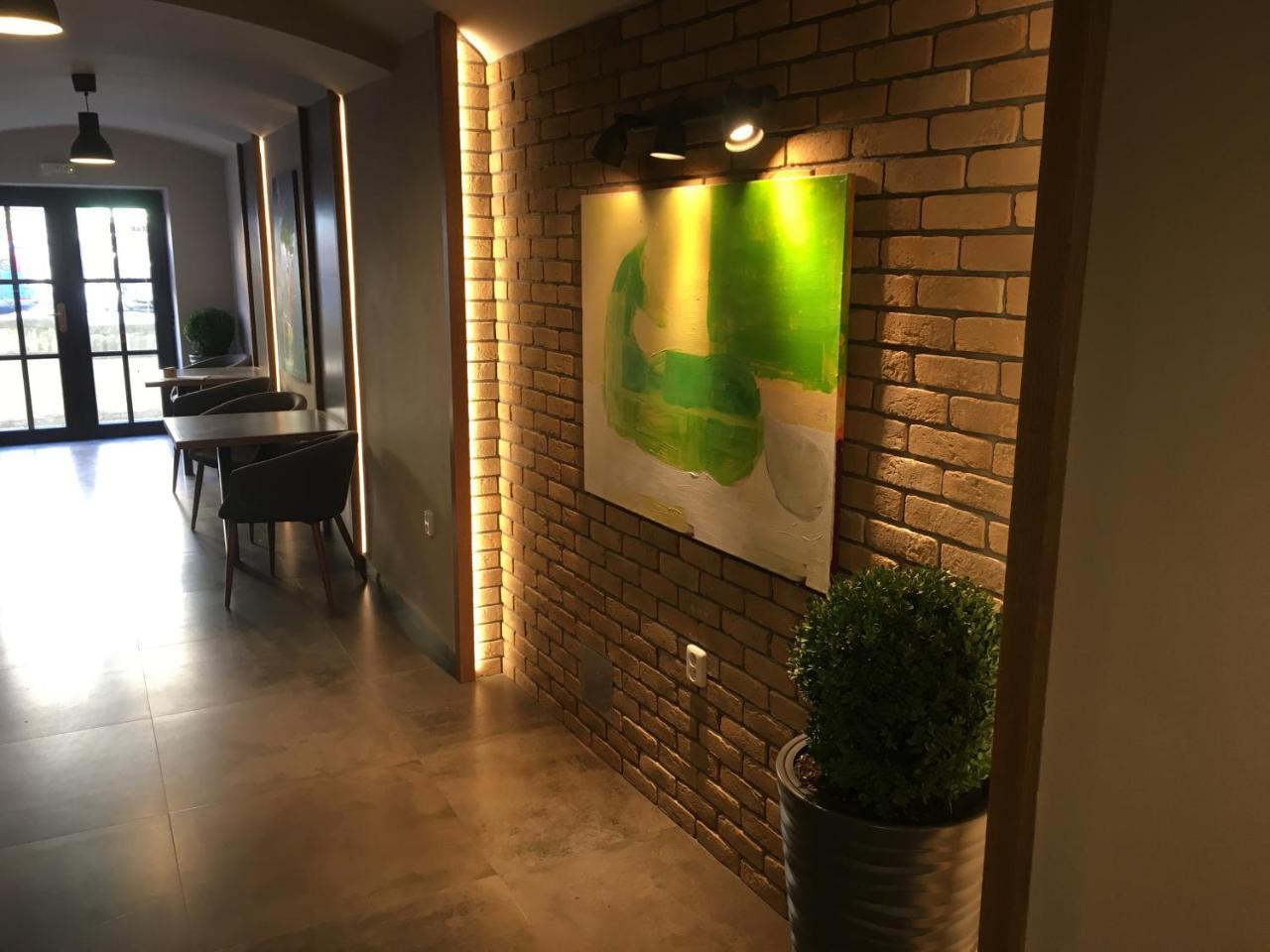 Hotel U Kone Beroun  Extérieur photo